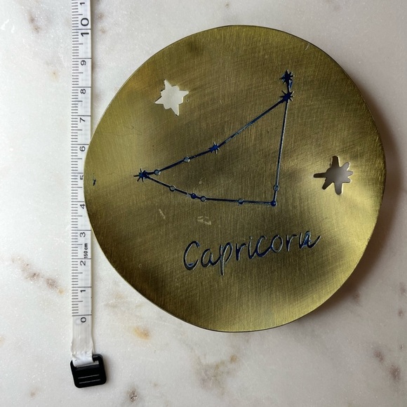 ✨ Anthropologie Zodiac Jewelry Holder in Gold , Capricorn ✨ - Picture 6 of 7